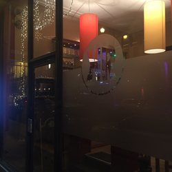 Kanadou Resto - Façade of restaurant facing Chaussée de Charleroi