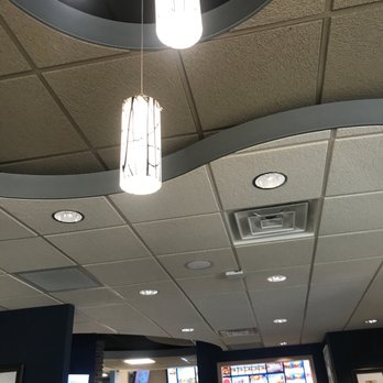 Culver's - Beautiful decor - Burgers Near Me - Commerce, Georgia