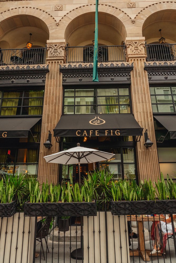 CAFÉ FIG Updated May 2024 839 Photos & 377 Reviews 939 S Figueroa