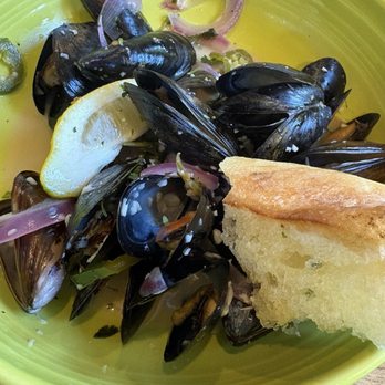 Tower Cafe - Mussel appetizer - Breakfast & Brunch Near Me - Sacramento, California