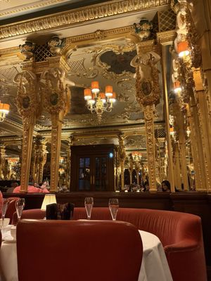 Alex Dilling at Hotel Café Royal by null