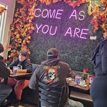 Honeybear Cafe - Breakfast & Brunch Near Me - Chicago, Illinois