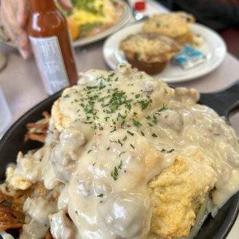 Bette's Place - Country Skillet - Breakfast & Brunch Near Me - Hood River, Oregon Bette's Place - Country Skillet - Breakfast & Brunch Near Me - Hood River, Oregon