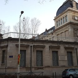 Ecoles Maternelle et Elémentaire Publiques Léon Jouhaux - View of École Léon Jouhaux