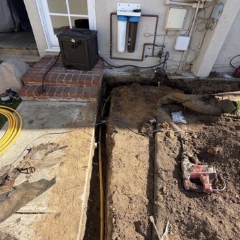 Castaneda's Plumbing & Rooter - Fleix Polly gas pipe with wire detector & spection! - Plumbing Near Me - Carson, California