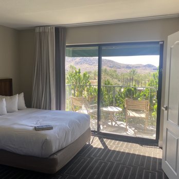 Hilton Phoenix Tapatio Cliffs Resort - Hotels Near Me - Phoenix, Arizona Hilton Phoenix Tapatio Cliffs Resort - Hotels Near Me - Phoenix, Arizona