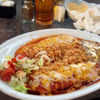 Oaxaca Fresh - Chili relleno & chicken enchilada - Mexican Near Me - Carpinteria, California Oaxaca Fresh - Chili relleno & chicken enchilada - Mexican Near Me - Carpinteria, California