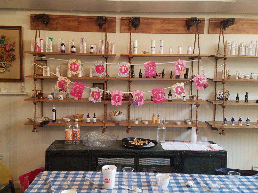 FLORA’S COTTAGE 12 Photos & 17 Reviews 7 N Broad St, Ridgewood, New Jersey Day Spas