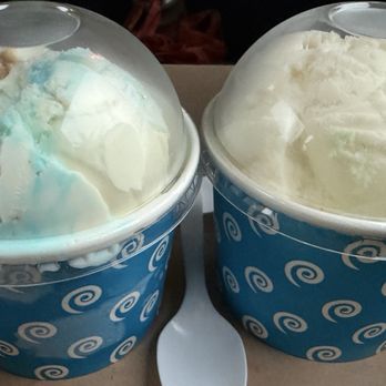 Sea Shell Ice Cream - Single with 2 flavors - Ice Cream & Frozen Yogurt Near Me - Wildwood, New Jersey Sea Shell Ice Cream - Single with 2 flavors - Ice Cream & Frozen Yogurt Near Me - Wildwood, New Jersey