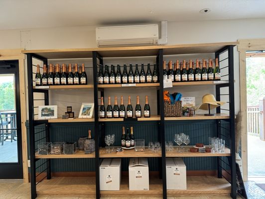 Good Harbor Vineyards by null