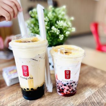 Gong Cha - Crème Brûlée Brown Sugar with Tapioca and Strawberry Crème Brûlée with Tapioca - Bubble Tea Near Me - San Antonio, Texas Gong Cha - Crème Brûlée Brown Sugar with Tapioca and Strawberry Crème Brûlée with Tapioca - Bubble Tea Near Me - San Antonio, Texas
