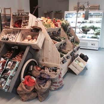 De Turk - Fruits & Veggies Near Me - Amsterdam, New Hampshire
