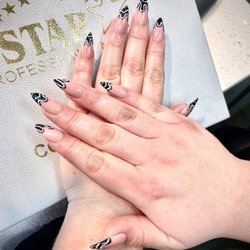 Picasso Nails & Spa