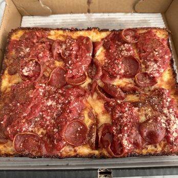 Palazzo Di Pizza - Double pepperoni - Pizza Near Me - Royal Oak, Michigan Palazzo Di Pizza - Double pepperoni - Pizza Near Me - Royal Oak, Michigan