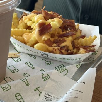 Shake Shack - Loaded Fries - Coffee & Tea Near Me - North Brunswick, New Jersey