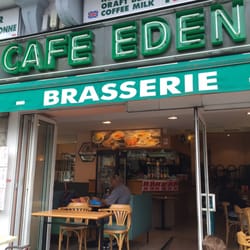 Café Eden - Craving snacks... Gotta have your crepes before you leave