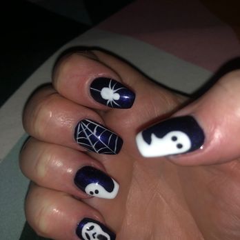Christie's - Fabulous! - Nail Salons Near Me - Philadelphia, Pennsylvania