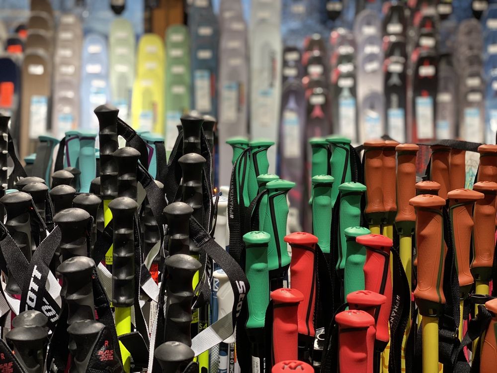 SUNDANCE SKI & SNOWBOARD Updated September 2024 12 Photos & 11