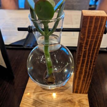 Hapy Bistro - Cute table decor - Mediterranean Near Me - Pismo Beach, California