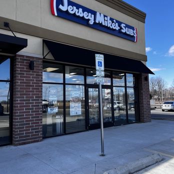 Jersey Mike's Subs - Clean outside - Sandwiches Near Me - Pataskala, Ohio Jersey Mike's Subs - Clean outside - Sandwiches Near Me - Pataskala, Ohio
