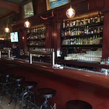 Schroeder's - Classic bar - Pubs Near Me - San Francisco, California Schroeder's - Classic bar - Pubs Near Me - San Francisco, California