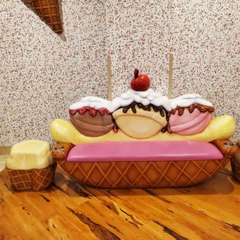 Bear Paw Sweets & Eats - an ice cream sundae - Bakeries Near Me - Garden Grove, California