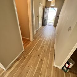 Davis Flooring - This beautiful laminate flooring