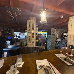 El Encanto - Bar