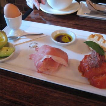 Medina Cafe - Breakfast & Brunch Near Me - Vancouver, British Columbia