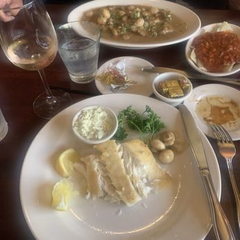 Original Joe's - Grilled Halibut and Veal Scallopini Sec with Mushrooms with sides of Cheese Ravioli. - Italian Near Me - San Jose, California Original Joe's - Grilled Halibut and Veal Scallopini Sec with Mushrooms with sides of Cheese Ravioli. - Italian Near Me - San Jose, California