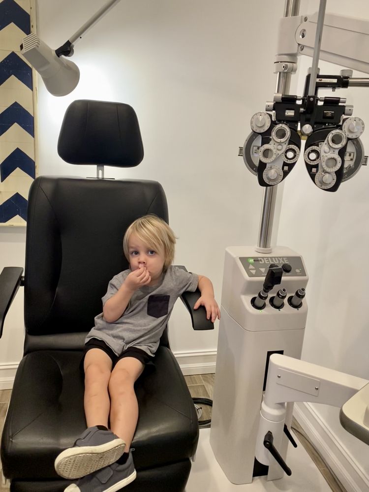 BRIGHT SIDE EYECARE Updated September 2024 12 Photos 6045 Hagen