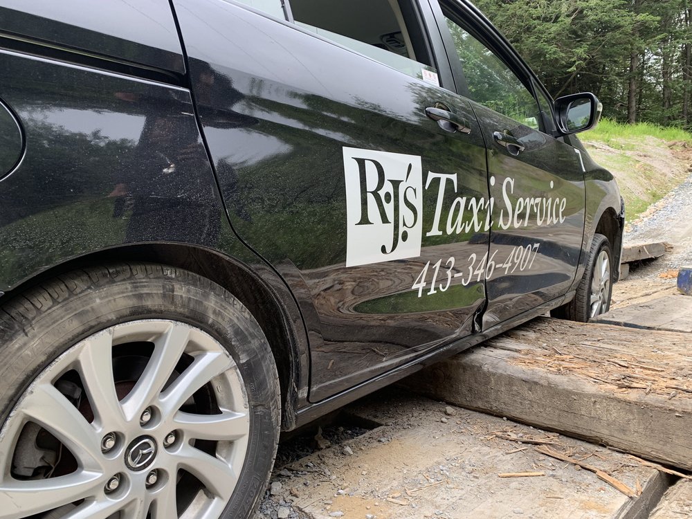 RJ’S TAXI SERVICE Updated October 2024 10 Reviews 429 Curran Hwy, North Adams