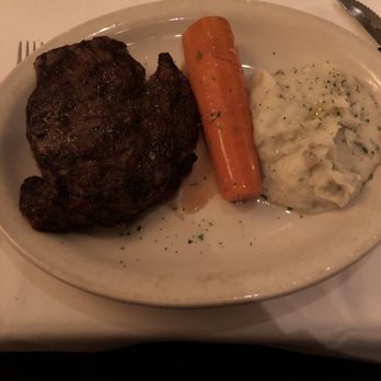Bob's Steak & Chop House - Prime Ribeye - Steakhouses Near Me - Grapevine, Texas