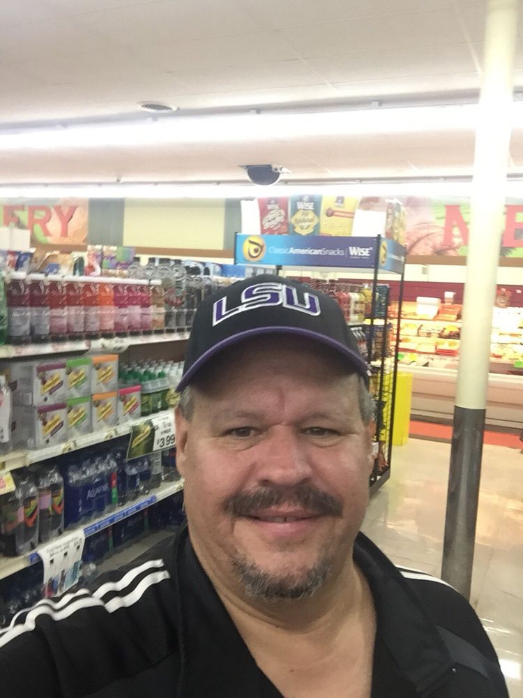 SPRANKLE’S NEIGHBORHOOD MARKET Updated September 2024 151 N McKean