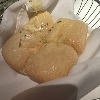 Vito's Chop House - Butter bread - Italian Near Me - Orlando, Florida