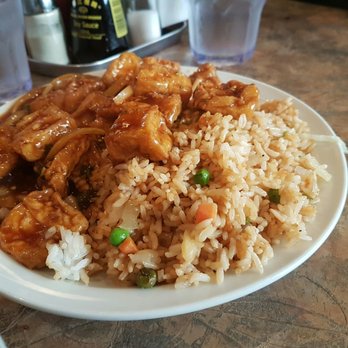Tangerine Asian Cuisine - Chili tofu with veg fried rice - Chinese Near Me - Markham, Ontario Tangerine Asian Cuisine - Chili tofu with veg fried rice - Chinese Near Me - Markham, Ontario