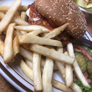 The Town Cafe - Pizza Burger - Breakfast & Brunch Near Me - Sun Valley, California The Town Cafe - Pizza Burger - Breakfast & Brunch Near Me - Sun Valley, California