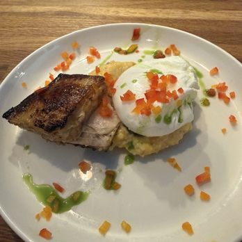 R Kitchen - New American Near Me - Charleston, South Carolina