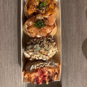 Atoyubu - Spicy Tuna Fresh Salmon Garlic Butter Crab Myungran Crab - Japanese Near Me - Buena Park, California