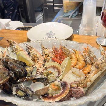 Bar Boqueria - Seafood platter - Spanish Near Me - Barcelona, B