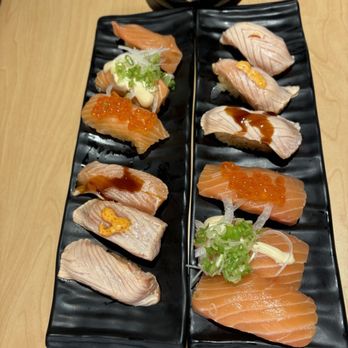 Waka Sakura - Salmon party - Conveyor Belt Sushi Near Me - Gardena, California