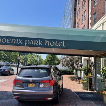 Phoenix Park Hotel - Entry of hotel - Hotels Near Me - Washington, DC, District of Columbia Phoenix Park Hotel - Entry of hotel - Hotels Near Me - Washington, DC, District of Columbia