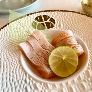 SUSHI To The MOON - Sake Toro Sashimi (salmon belly) - Japanese Near Me - Leander, Texas