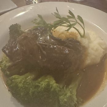 Farm To Table Bistro - American Near Me - Fishkill, New York