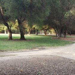 Apple Valley Park - Let's have a picnic
