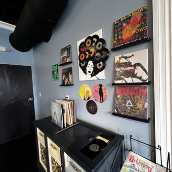 Sweet Nate's Cafe - inside decor - Coffee & Tea Near Me - Toledo, Ohio