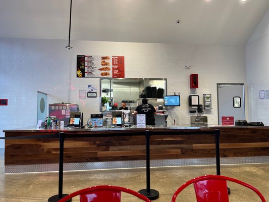 Dave's Hot Chicken by null