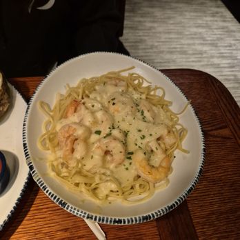 Red Lobster - Shrimp and alfredo - Seafood Near Me - Toms River, New Jersey Red Lobster - Shrimp and alfredo - Seafood Near Me - Toms River, New Jersey