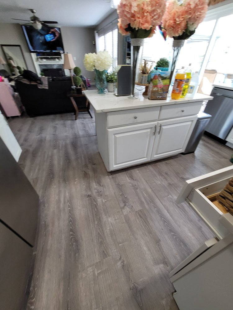 Slide of Delarca Constructions and Remodeling Services