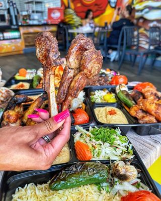 Ara's Shawarma by null